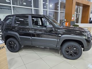 2026 Lada (ВАЗ) Niva Travel I Рестайлинг, чёрный, 1789000 рублей, вид 5