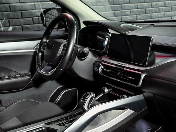 2022 Geely Coolray I, серый, 1650000 рублей - вид 12