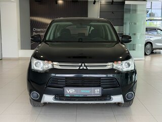 2014 Mitsubishi Outlander III, чёрный, 997000 рублей, вид 2