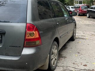 2004 Toyota Corolla IX (E120, E130) Рестайлинг, серый, 500000 рублей, вид 4