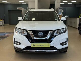 2017 Nissan Rogue II Рестайлинг, белый, 1350000 рублей, вид 2