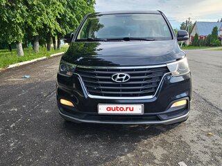2018 Hyundai H-1 II Рестайлинг 2, чёрный, 2400000 рублей, вид 1