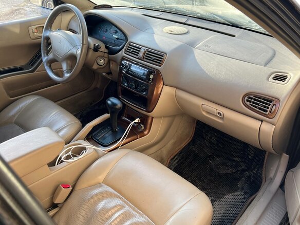 2002 Mitsubishi Galant VIII Рестайлинг, чёрный - вид 4