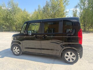 2017 Honda N-BOX II, чёрный, 900000 рублей, вид 5
