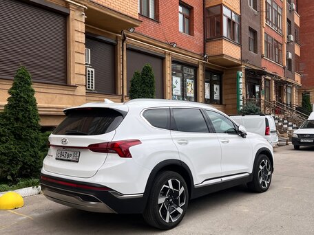 2021 Hyundai Santa Fe IV Рестайлинг, белый, 2950000 рублей, вид 2