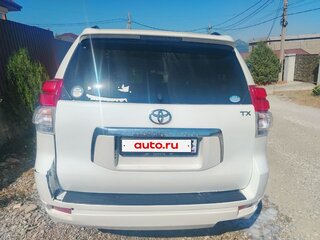 2011 Toyota Land Cruiser Prado 150 Series, белый, 2900000 рублей, вид 3