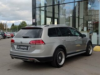 2017 Volkswagen Golf Alltrack VII Рестайлинг, серый, 1899000 рублей, вид 5