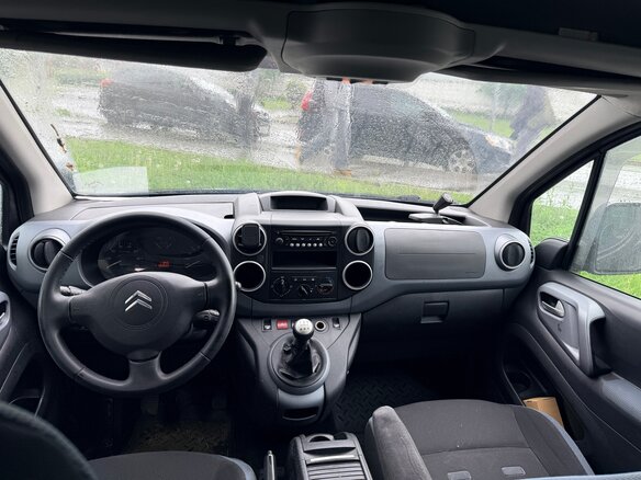 2011 Citroen Berlingo II, чёрный, 499000 рублей - вид 8