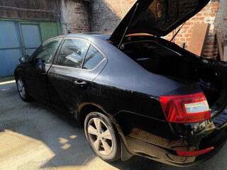 2014 Skoda Octavia III (A7), чёрный, 930000 рублей, вид 3