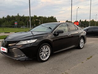 2021 Toyota Camry VIII (XV70), чёрный, 2900000 рублей, вид 1