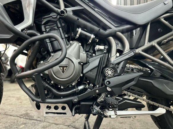 2019 Triumph Tiger 1200, чёрный, 1080000 рублей - вид 23