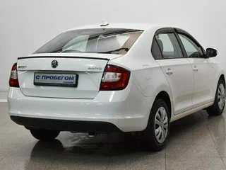 2018 Skoda Rapid I Рестайлинг, белый, 1000000 рублей, вид 4
