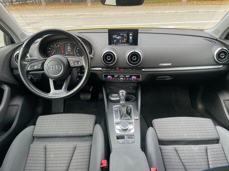 2016 Audi A3 III (8V) Рестайлинг, жёлтый, 2190000 рублей, вид 5
