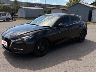 2019 Mazda Axela III Рестайлинг, чёрный, 1540000 рублей, вид 1