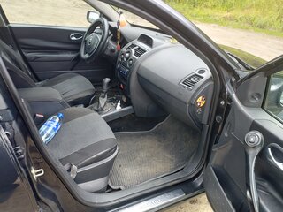 2006 Renault Megane II Рестайлинг, чёрный, 440000 рублей, вид 5