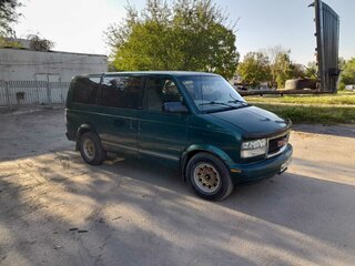 1997 GMC Safari II, зелёный, 800000 рублей, вид 3