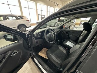 2026 Lada (ВАЗ) Granta Cross I Рестайлинг, чёрный, 1366000 рублей, вид 4