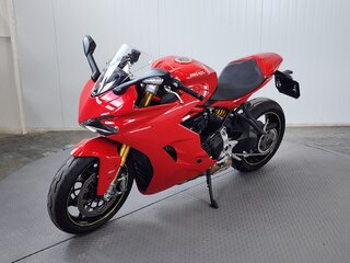 2020 Ducati Supersport, красный, 749000 рублей, вид 4
