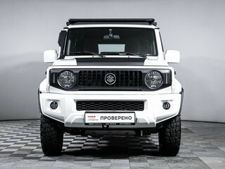 2019 Suzuki Jimny IV, белый, 2800000 рублей, вид 2
