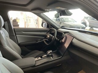 2026 Geely Cityray, серебристый, 3259990 рублей, вид 5