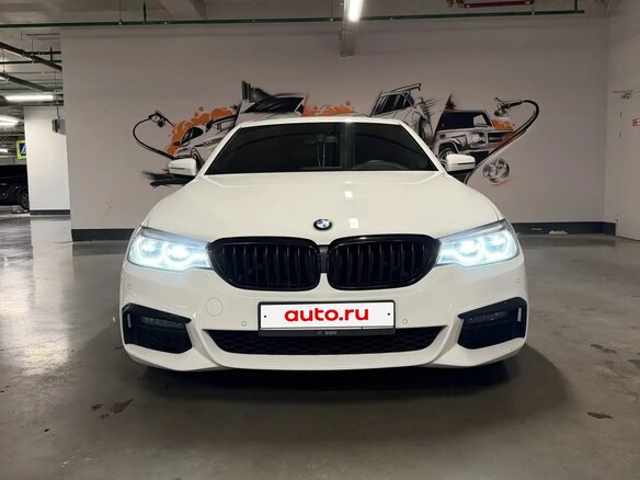 2018 BMW 5 серии 530i xDrive VII (G30/G31/G38), белый, 3250000 рублей - вид 1