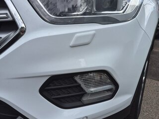 2018 Ford Kuga II Рестайлинг, белый, 1750000 рублей, вид 5