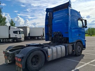 2013 Volvo FH, синий, 4200000 рублей, вид 4