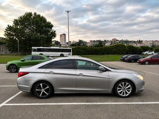 2010 Hyundai Sonata VI (YF), серый, 650000 рублей, вид 2