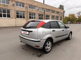 2003 Ford Focus I Рестайлинг, серебристый, 200000 рублей, вид 5