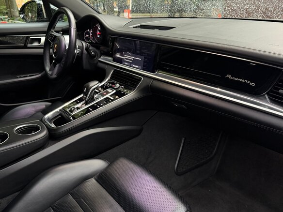 2020 Porsche Panamera 4 Sport Turismo II, серый, 4900000 рублей - вид 4