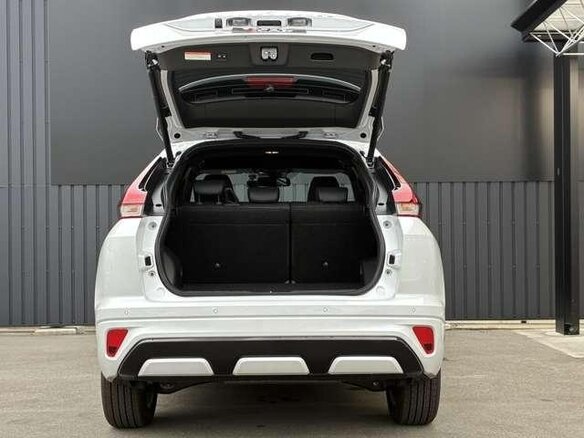 2022 Mitsubishi Eclipse Cross I Рестайлинг, белый, 1810000 рублей - вид 22