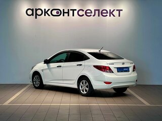 2013 Hyundai Solaris I, белый, 770000 рублей, вид 4