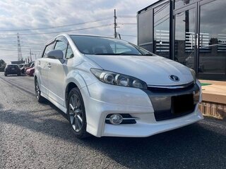 2017 Toyota Wish II Рестайлинг, белый, 1098000 рублей, вид 1