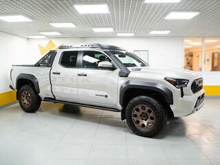 2026 Toyota Tacoma IV, белый, 11199000 рублей, вид 3