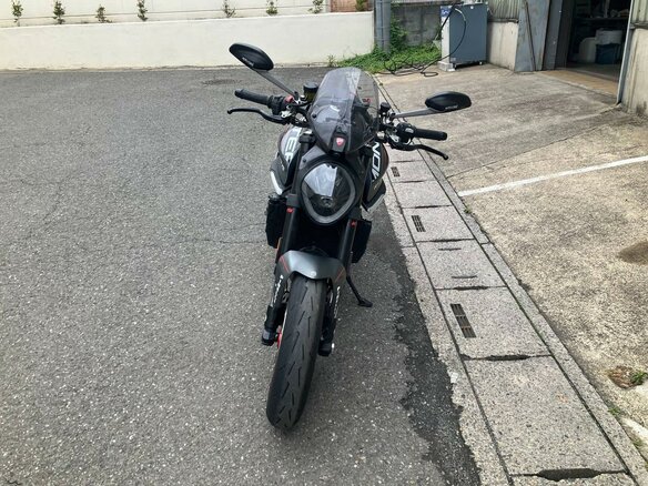 2022 Ducati Monster 937, серый, 869000 рублей - вид 2