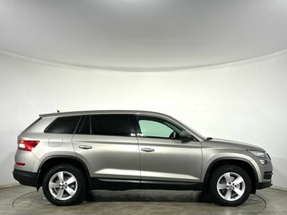 2019 Skoda Kodiaq I, коричневый, 2270000 рублей, вид 5