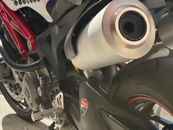 2010 Ducati Monster 796, белый, 555000 рублей - вид 15