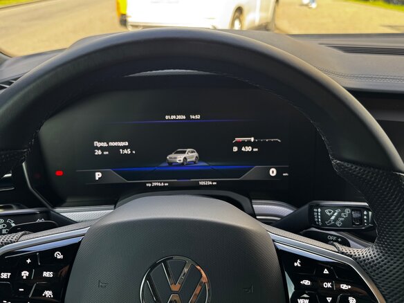 2022 Volkswagen Touareg III, чёрный, 7800000 рублей - вид 8