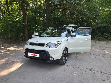 2016 Kia Soul II, бежевый, 1530000 рублей, вид 3