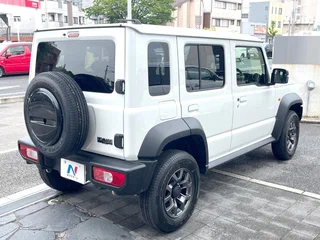2025 Suzuki Jimny IV, белый, 2230203 рублей, вид 5