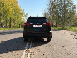 2014 Toyota RAV4 IV (XA40), коричневый, 2000000 рублей, вид 4