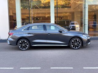 2026 Audi A3L 35 TFSI IV (8Y) Рестайлинг, зелёный, 3990000 рублей, вид 4