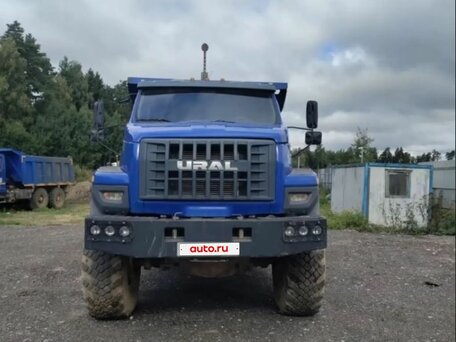 2020 Урал 4320, синий, 3500000 рублей, вид 2