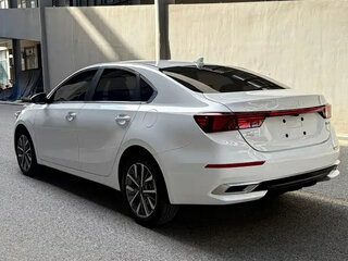 2022 Kia K3 II (China Market), белый, 1370004 рублей, вид 5