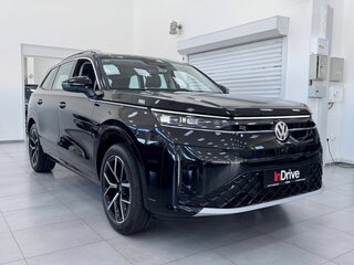2026 Volkswagen Tavendor I Рестайлинг, чёрный, 5999000 рублей, вид 3