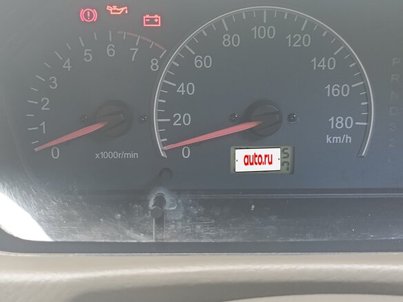 2000 Mitsubishi Dion I, зелёный, 225000 рублей - вид 10