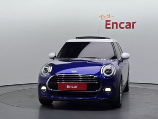 2018 Mini Hatch Cooper III (F55/F56) Рестайлинг, синий, 1360000 рублей, вид 3
