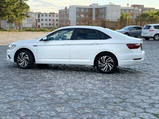2021 Volkswagen Jetta 8-speed VII, белый, 1681116 рублей, вид 5