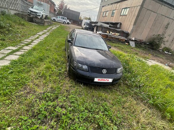 1998 Volkswagen Passat B5, чёрный, 60000 рублей