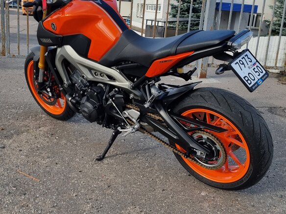 2014 Yamaha MT-09 (FZ-09), оранжевый, 500000 рублей - вид 7
